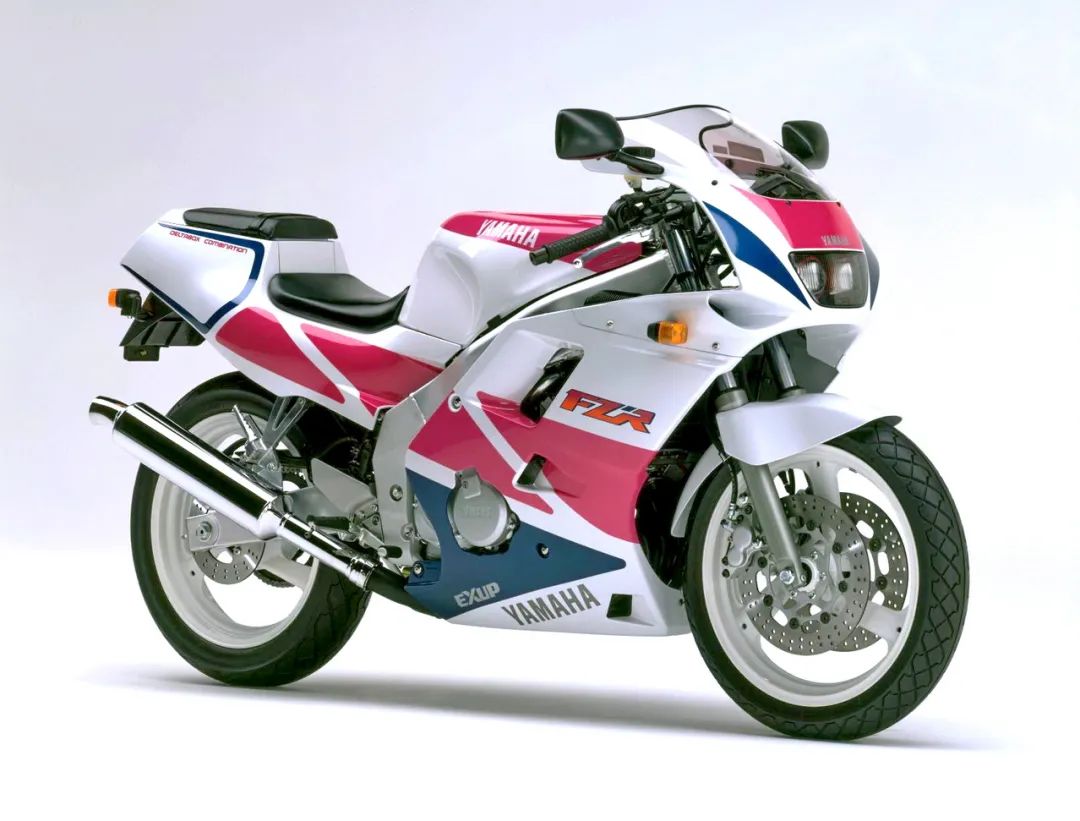 车型历史图库：Yamaha FZR250